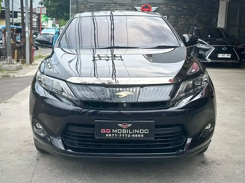 Toyota Harrier 2.0 Automatic Th 2014