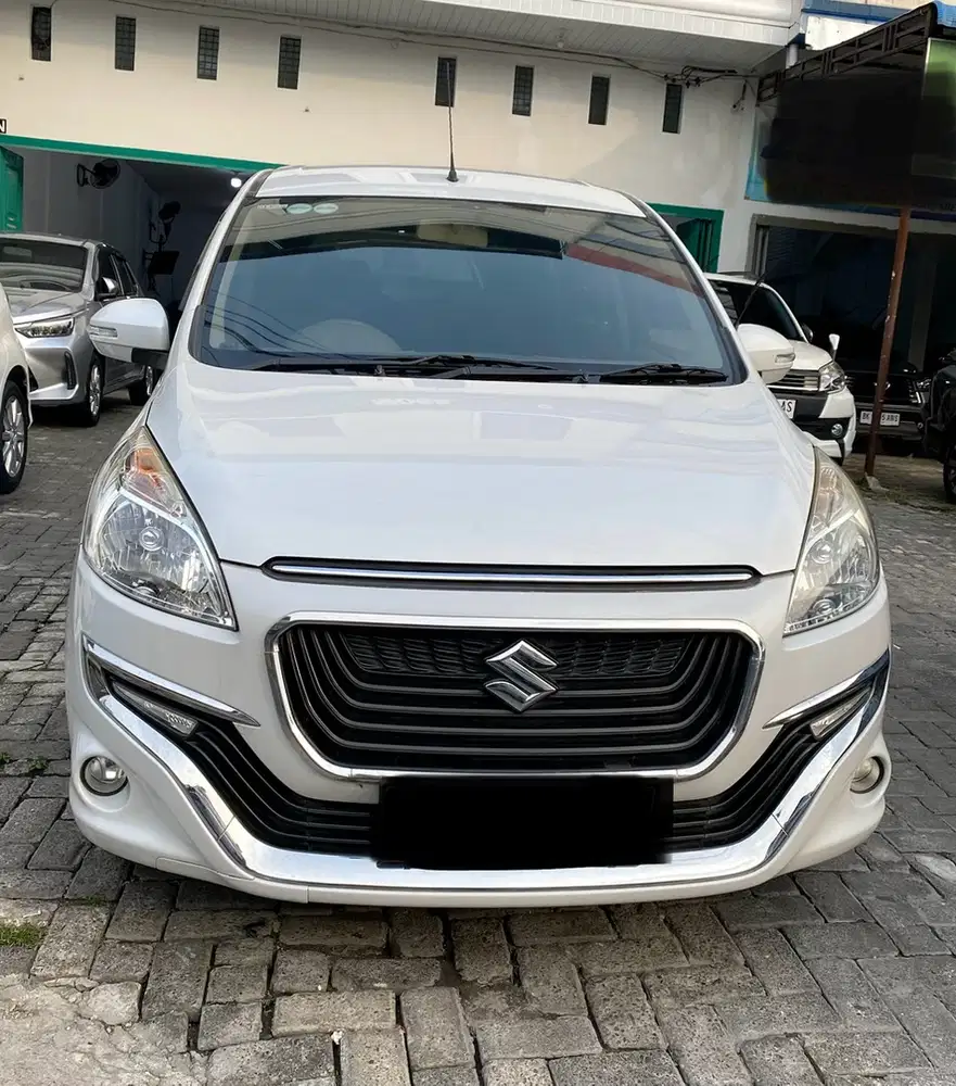 Ertiga Dreza Manual Bensin 2016 Putih 2017