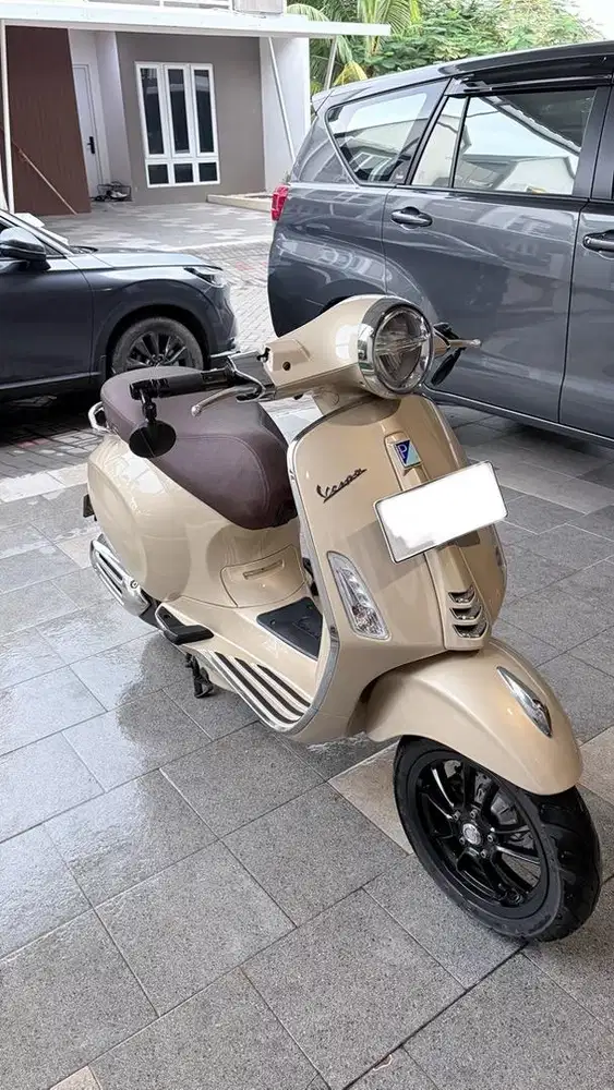 Vespa primavera i-get 150