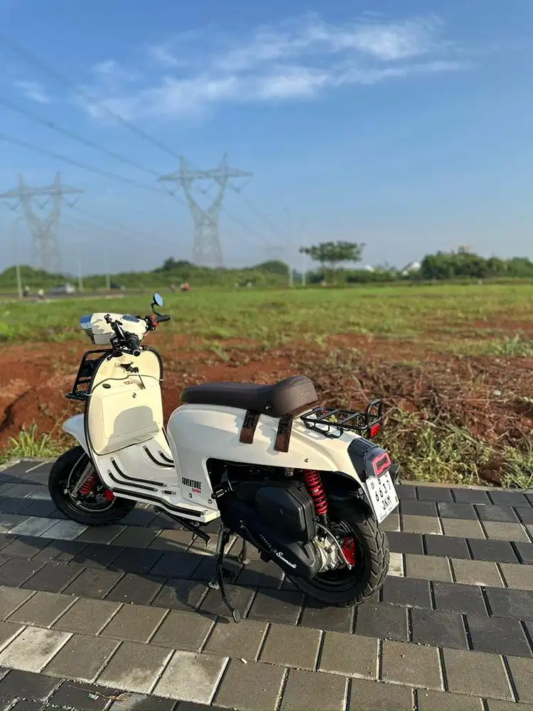 Scomadi Technica 200i Adventure