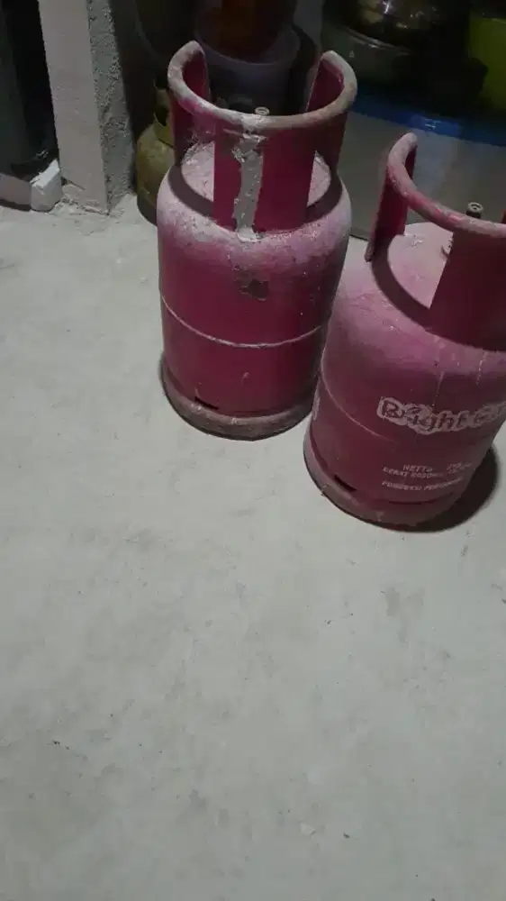 Di jual tabung gas 12kg