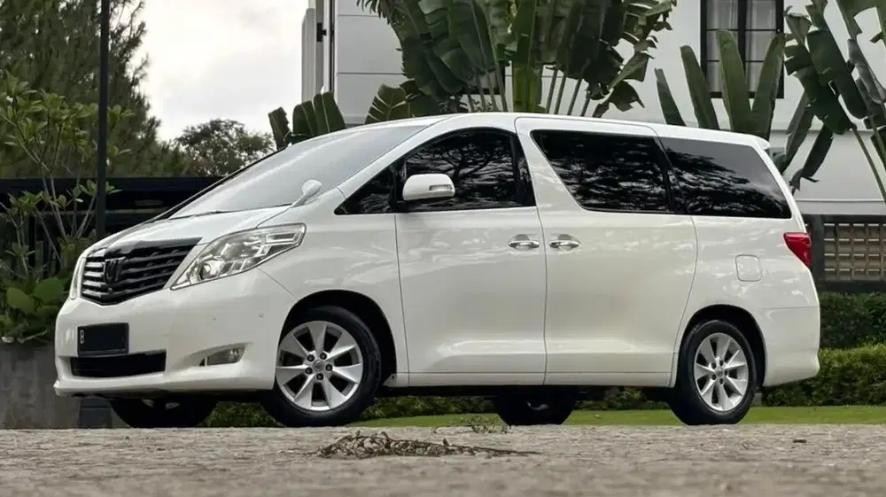 Toyota Alphard G 2.5 CBU premium sound