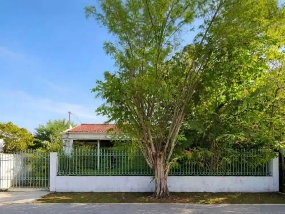 Rumah Klampis Semolo STRATEGIS, Hadap Utara