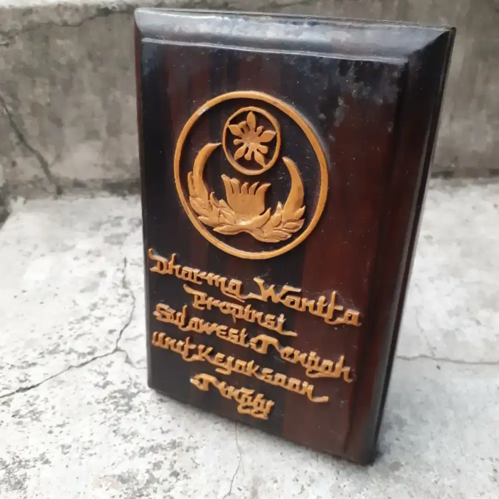 Plakat kayu Vintage Dharma wanita