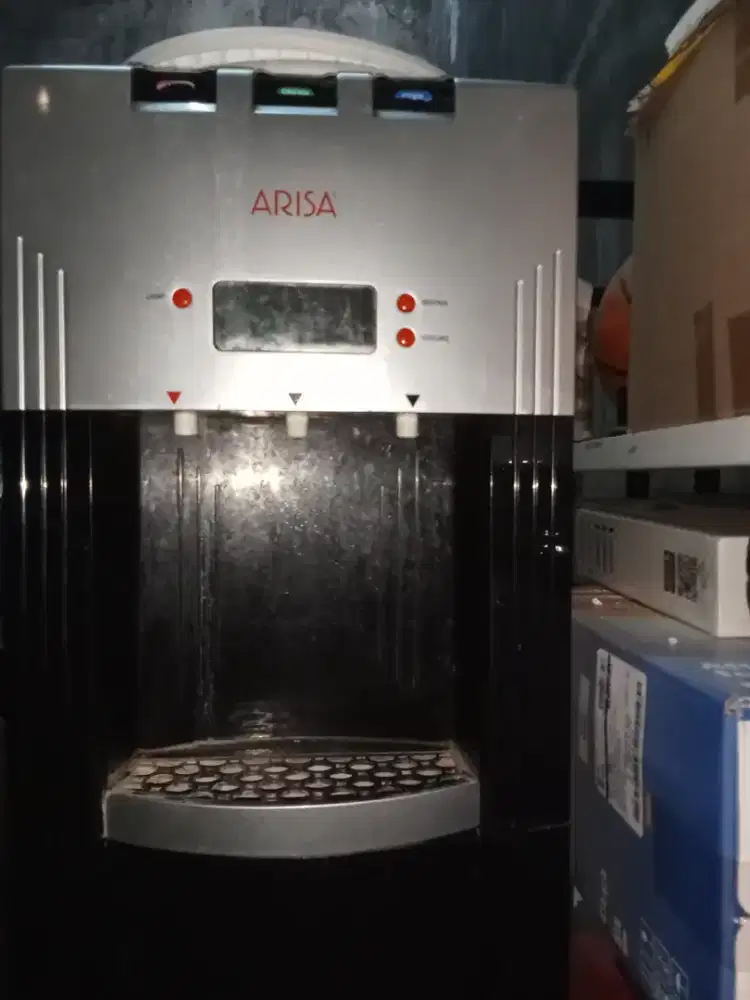 Dispenser Merek Arisa