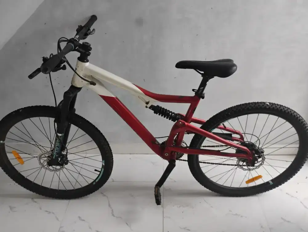 sepeda gunung thrill