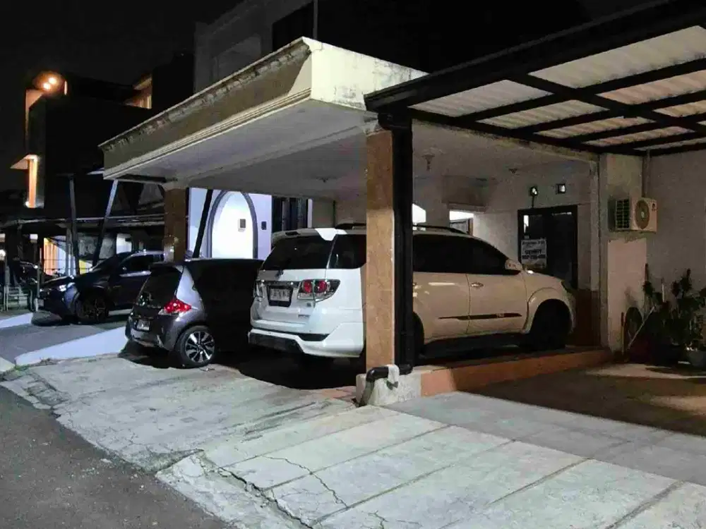 Disewakan Rumah siap huni di  Alam Sutera