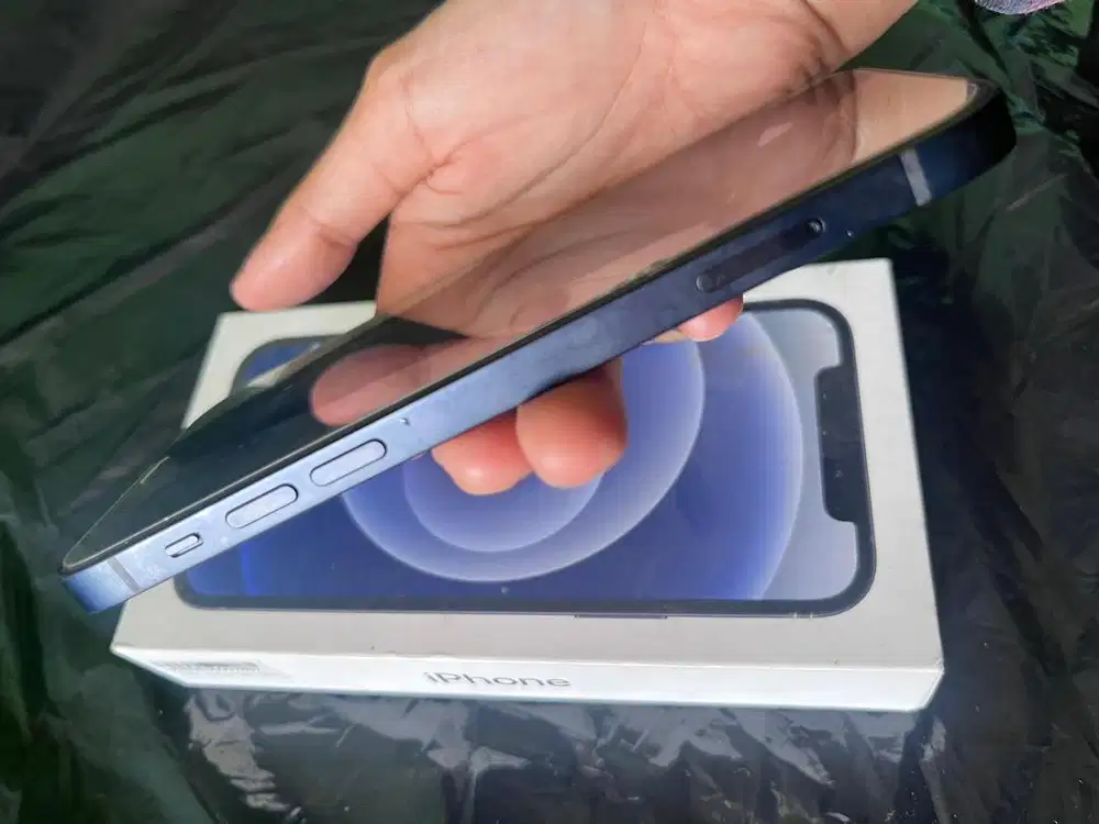 Iphone 12 basic 128GB Blue IBOX