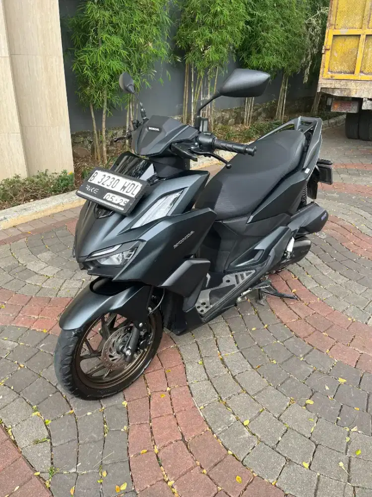 Honda Vario 160 Cbs Hitam Doff