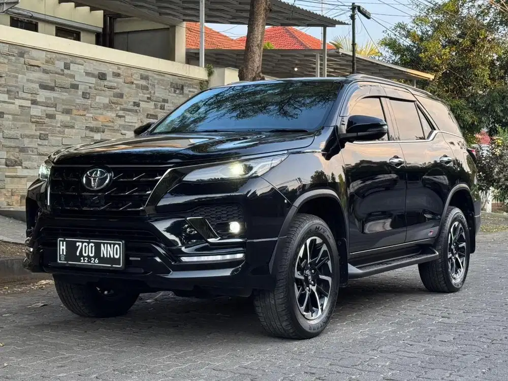Fortuner VRZ GR 2.4 2021 Low Km Antik!