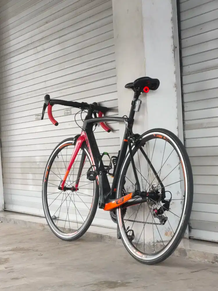 Polygon Stratos S7