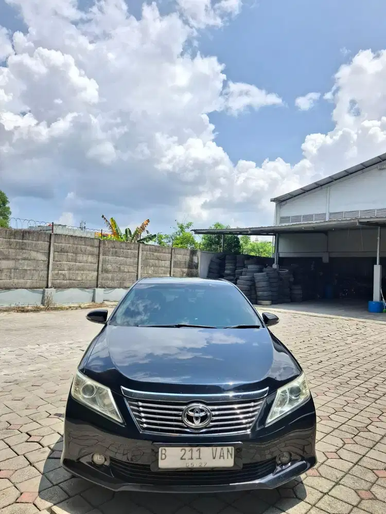 Camry 2014 V matic. Km 111rb antik