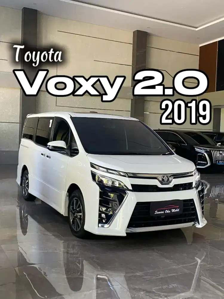 TOYOTA VOXY MATIC 2019 KM 50 RB MOBIL SEPERTI BARU