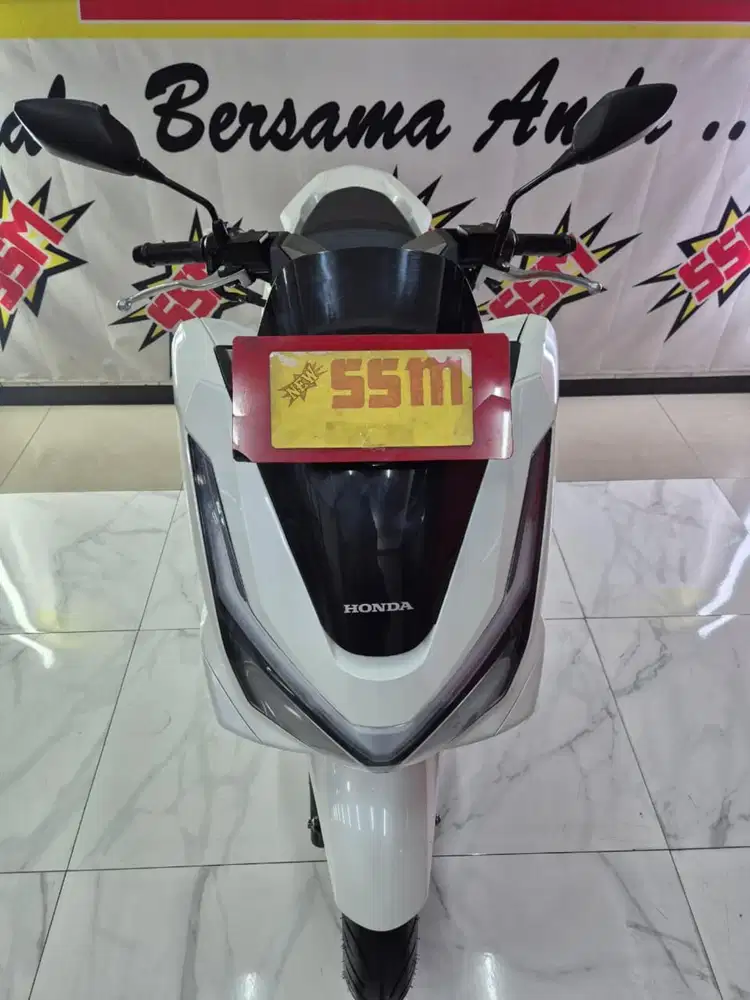 New pcx 160 cbs keyless favourit