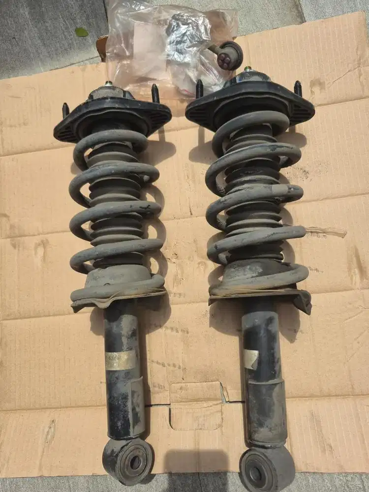 shockbreaker honda crv Gen4