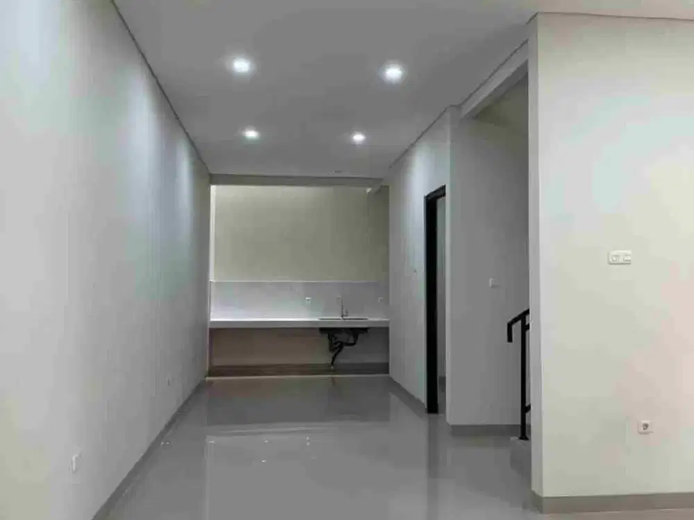 Dijual Cepat Rumah Brand New dalam komplek di Duri Kosambi Jakarta Barat