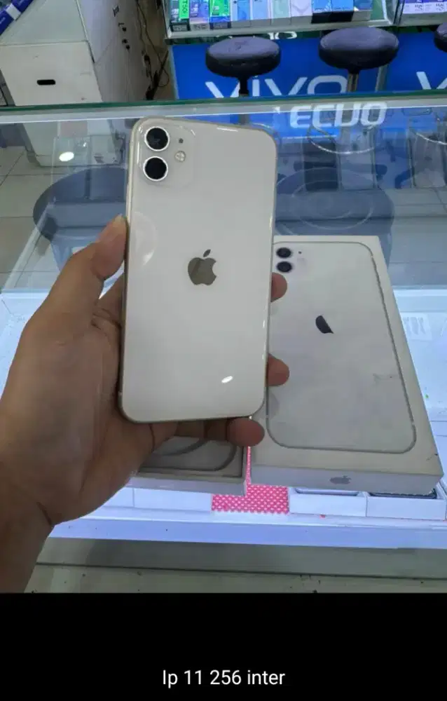 Iphone 11 256gb garansi inter