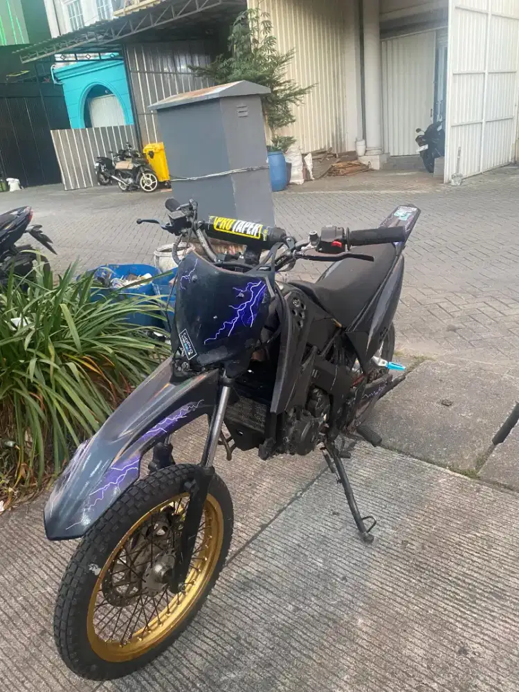Yamaha Minerva R155 cc