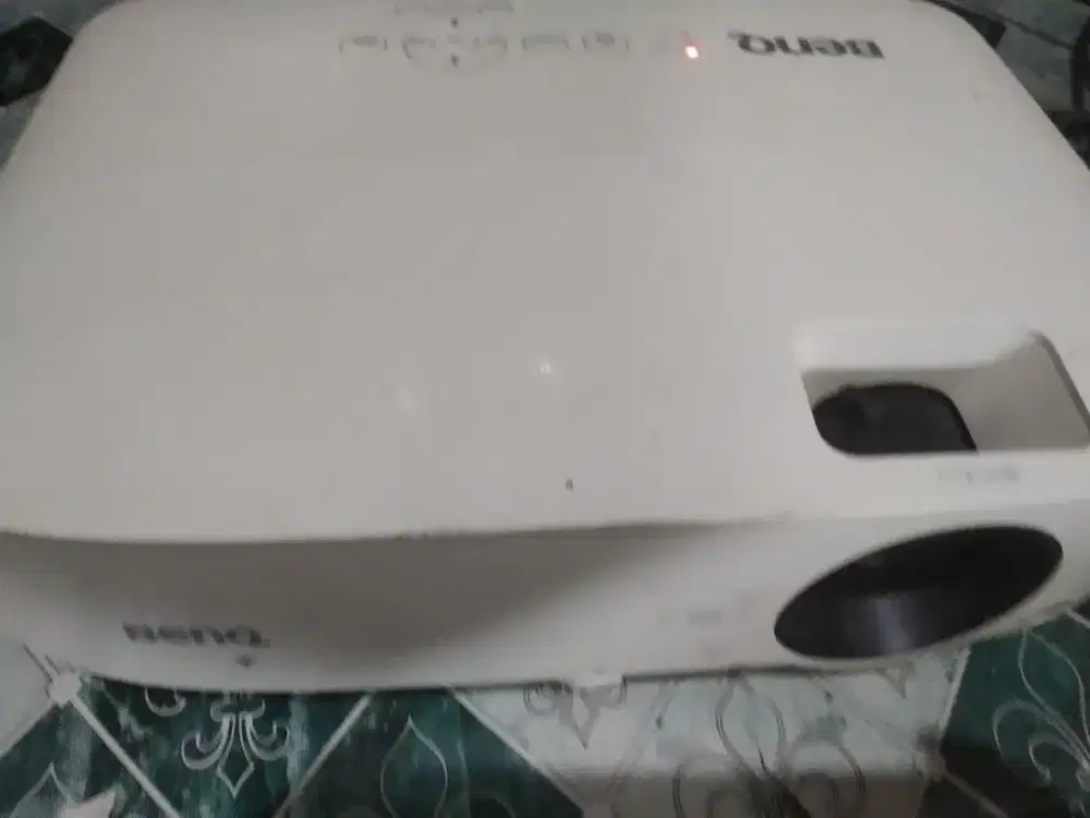 Proyektor BenQ MX532