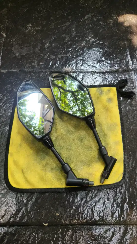 Spion / Rear Mirror Original Yamaha MT25