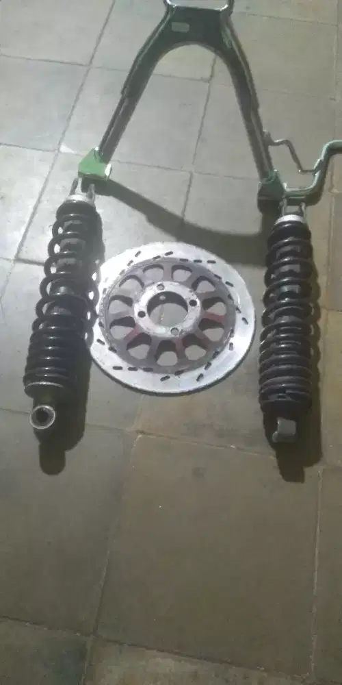 Shockbreaker belakang Vario kzr