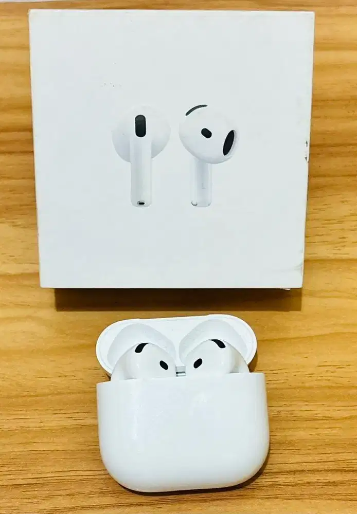 For Sale Airpods Gen 4