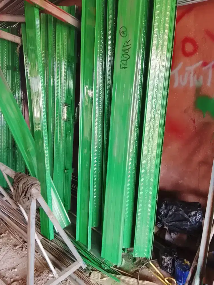 Rolling door folding gate