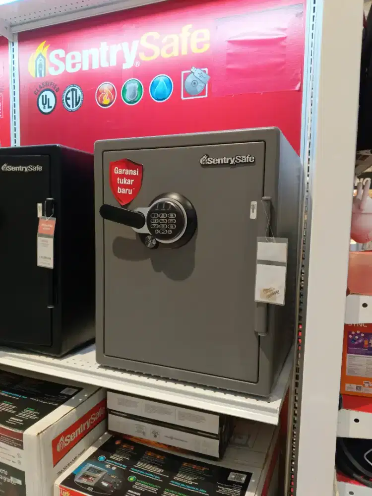 Brankas FIRE SAFE BIG BOLT DIGITAL STW205GYC