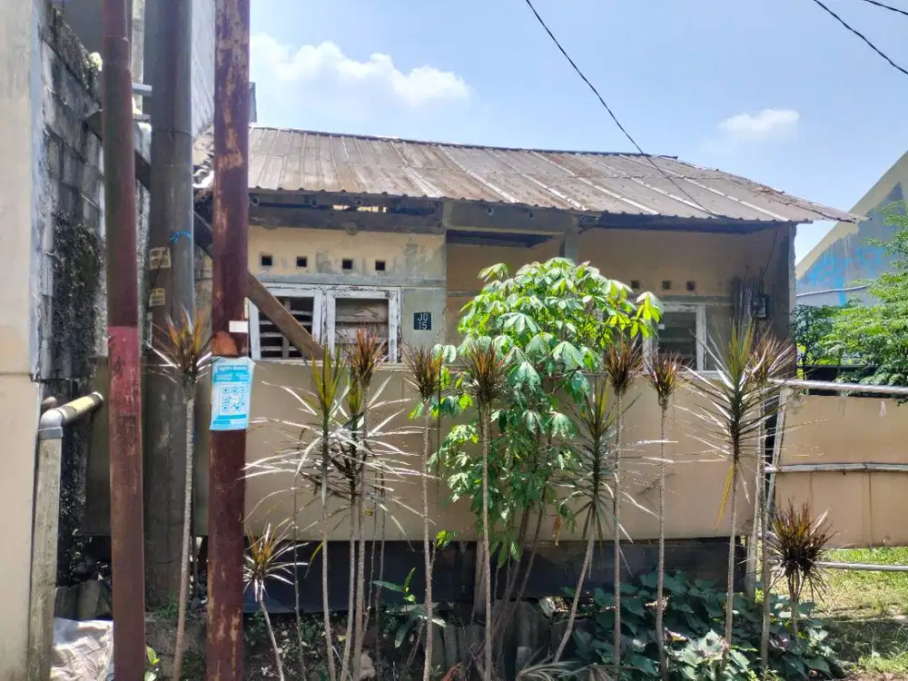 Rumah Hitung Tanah, strategis dekat Jalan Raya Sentul
