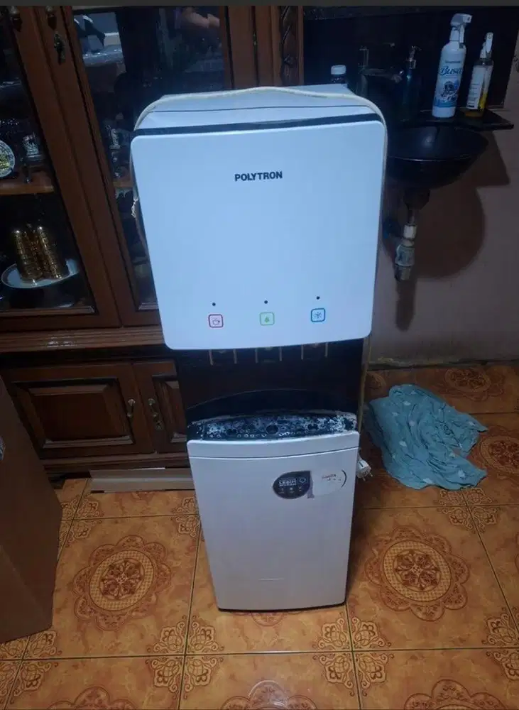 dispenser polytron