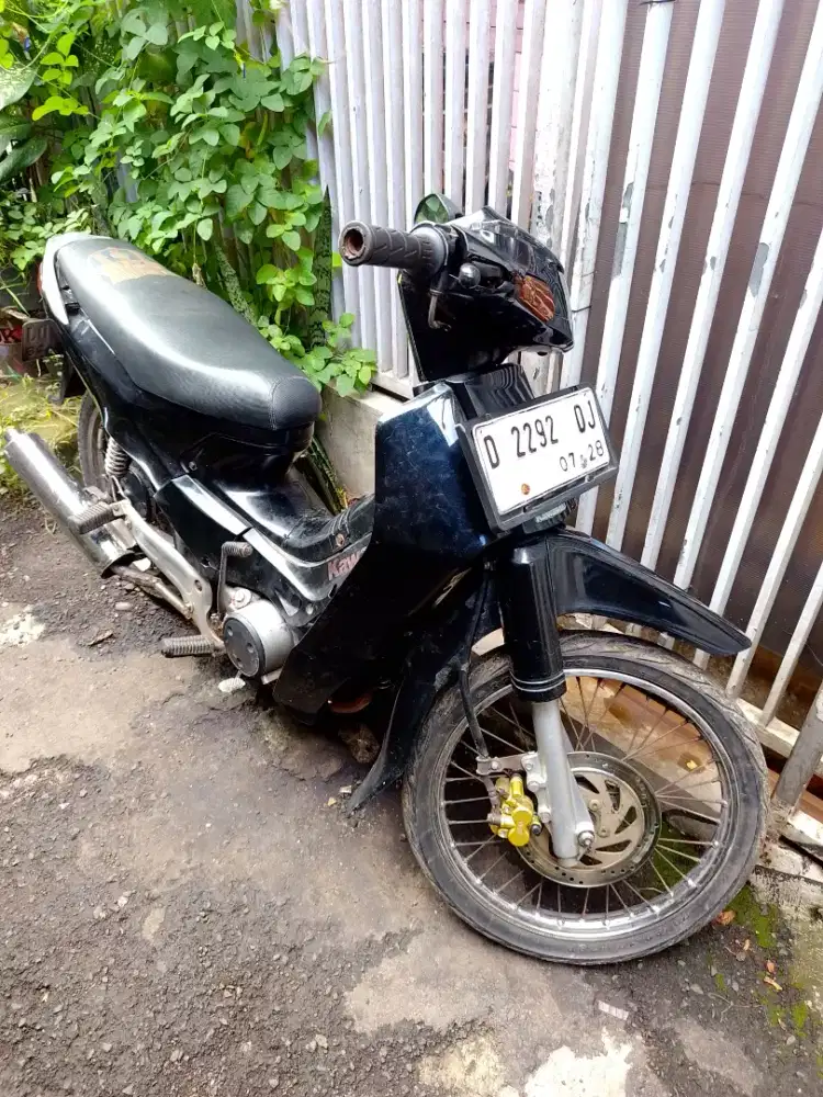 Kaze 2004 bagus murah