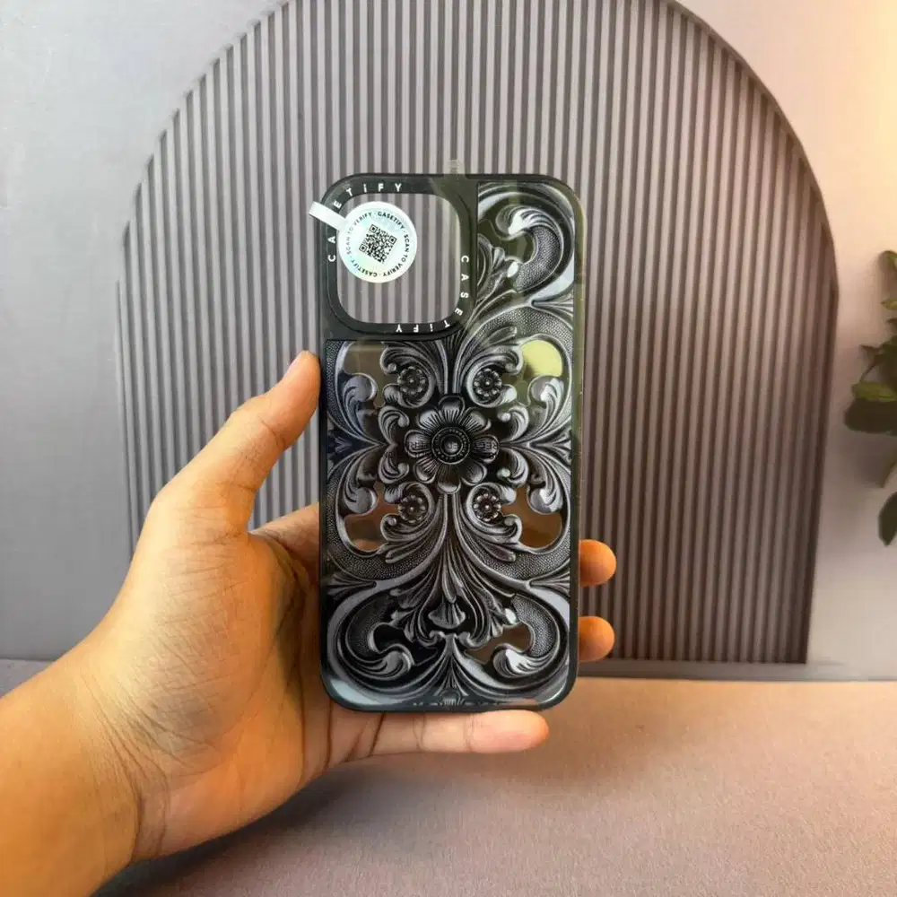 Casetify Frame Mirror Case Magsafe Compatible for iPhone 16 Pro Max