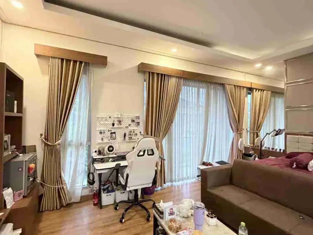 RUMAH SIAP HUNI FURNISHED DI GOLD ISLAND PIK JAKARTA UTARA