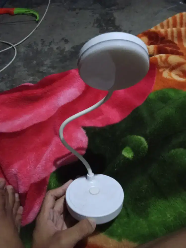 lampu belajar nyala