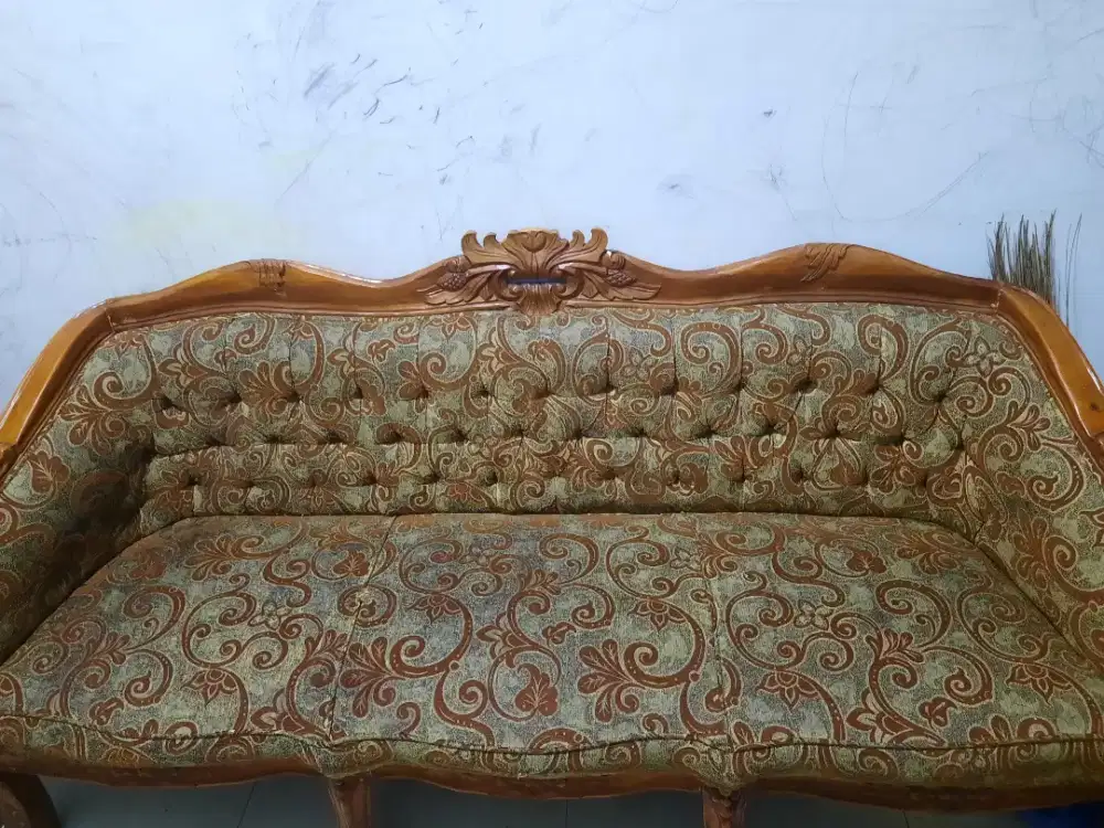 Sofa Kayu  3+1  plus meja
