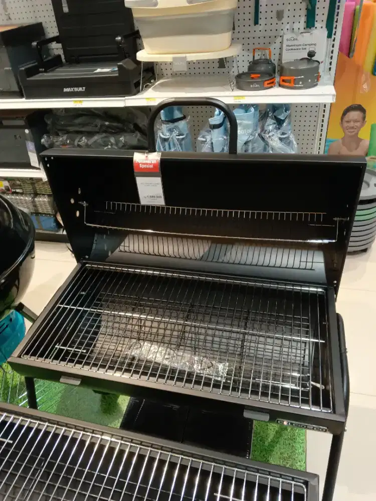 GRILL CHARCOAL SQUARE W/ HOOD & LEGS 100