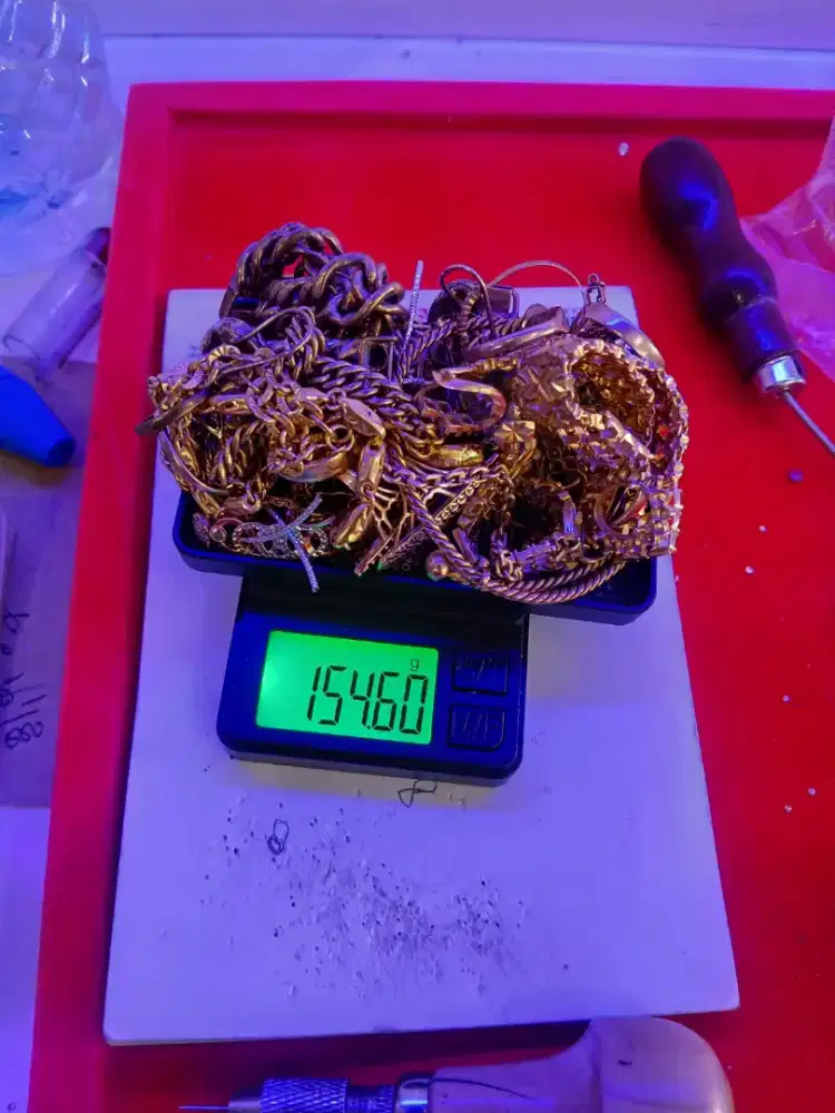 menerima emas dengan kodisi apa pun?