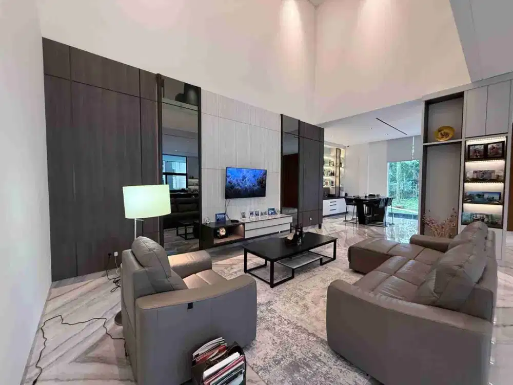 RUMAH MEWAH TELAGA GOLF BSD – LT 551M², POOL 23M, HOME THEATER & GYM, 35M NEGO