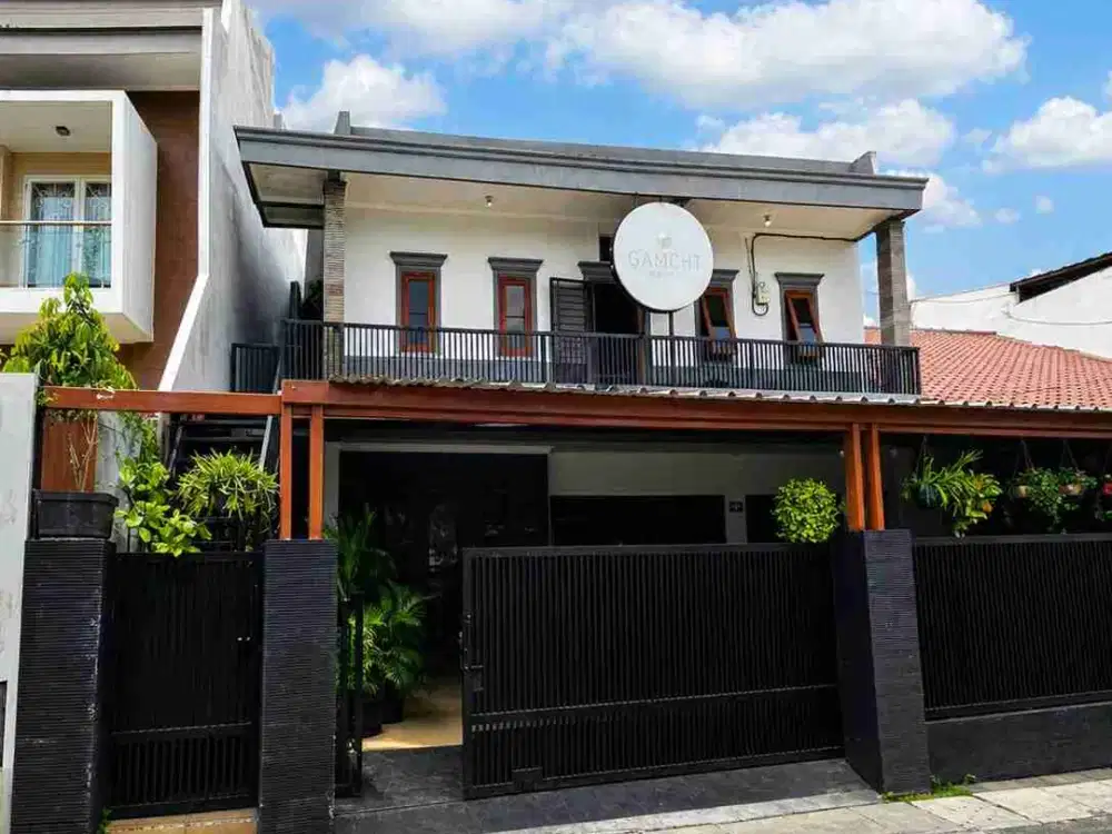 Rumah Tinggal Cocok buat Kosa an dan R usaha dekat MRT Blok A kebayoran baru