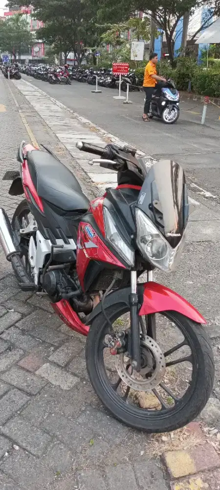 Jual cepat Honda cs1 lengkap plat panjang pajak mati 2th