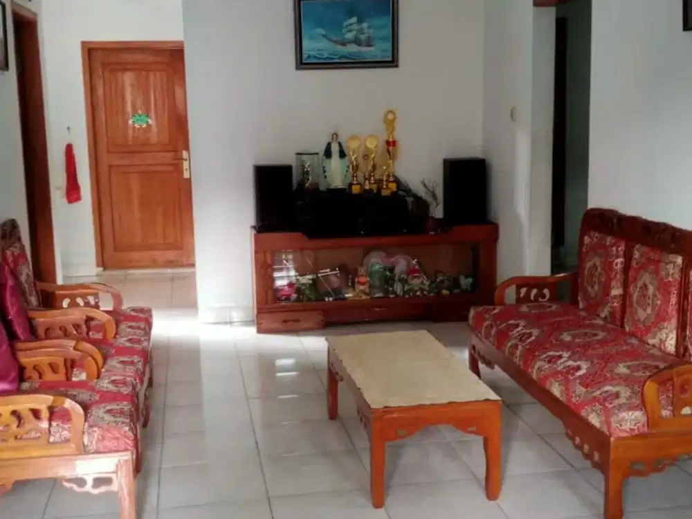 Rumah Nyaman di Komplek Bukit Cimindi Raya Cimahi