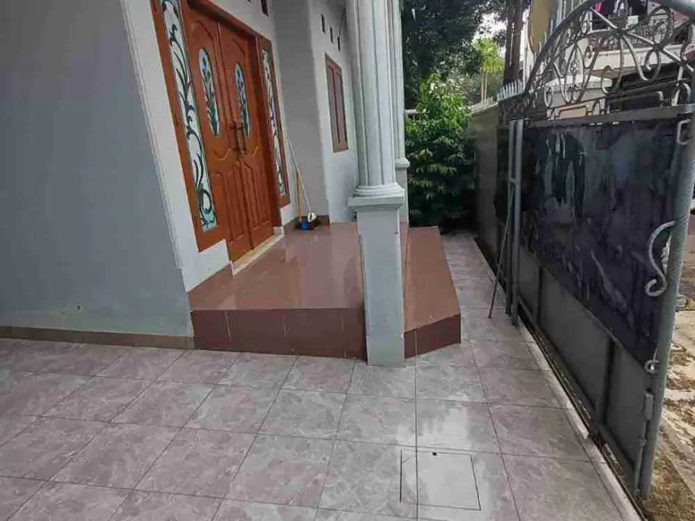 Rumah Besar Sayap Buah Batu Bandung – 2 Lantai, Semi Furnished, Harga Nego!