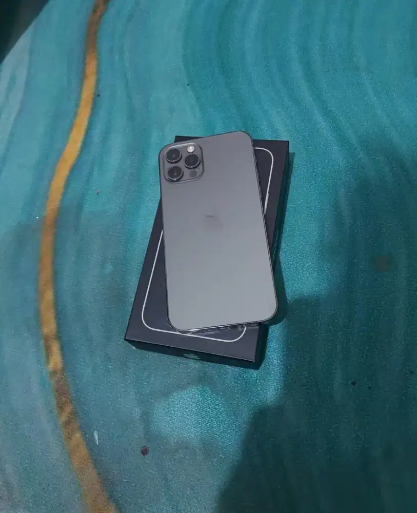 IPhone 12 pro 512 gb