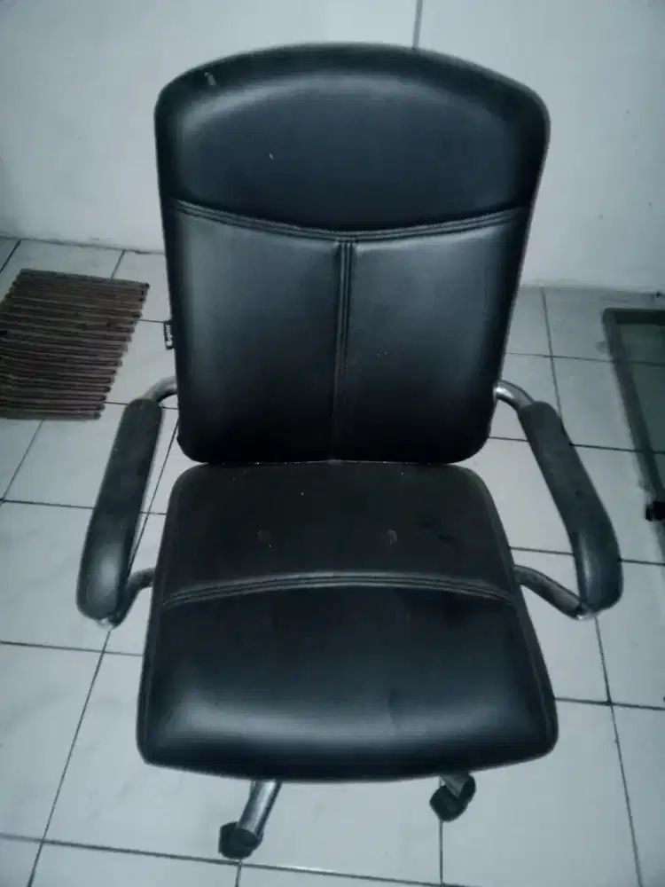 Bangku kantor 3buah