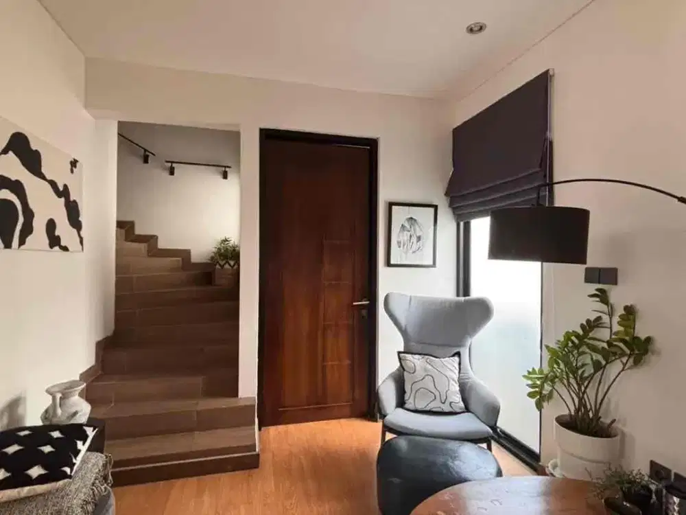 Rumah 2 Lantai Di Zahra Residence, Jagakarsa, Jakarta Selatan