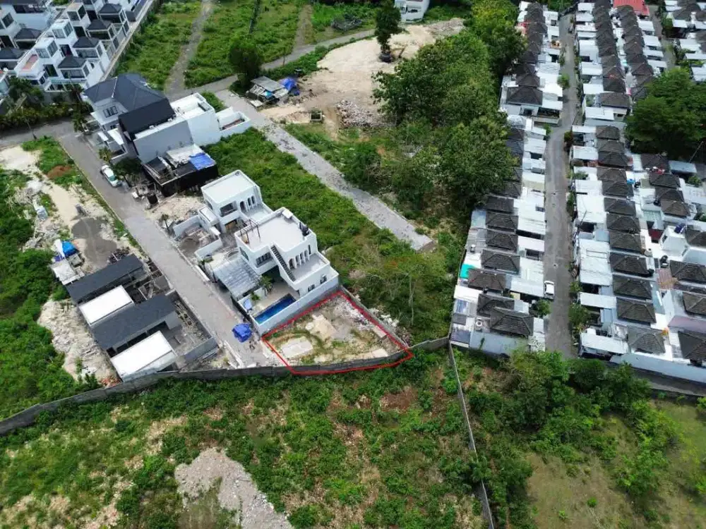 TANAH DALAM LINGKUNGAN CLUSTER BELLEVUE DEKAT STP DARMAWANGSA NUSA DUA