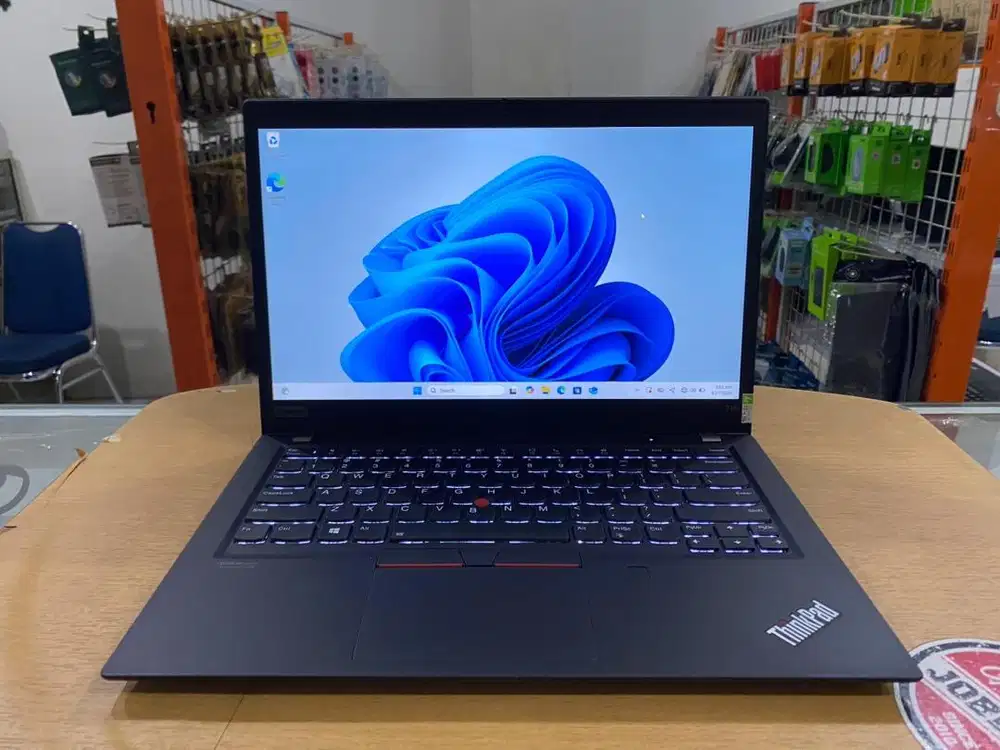 Lenovo ThinkPad T14S G1  Core i5Gen10 Ram 8GB SSD 256GB Slim Mulus