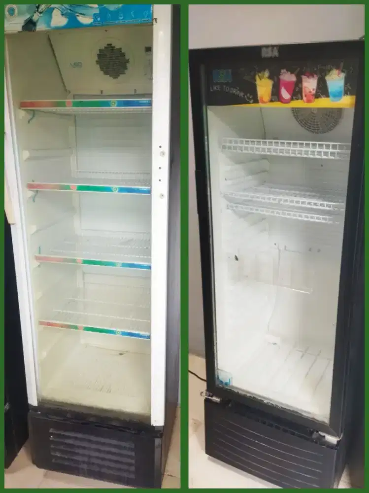 Jual showcase second kondisi masih bagus