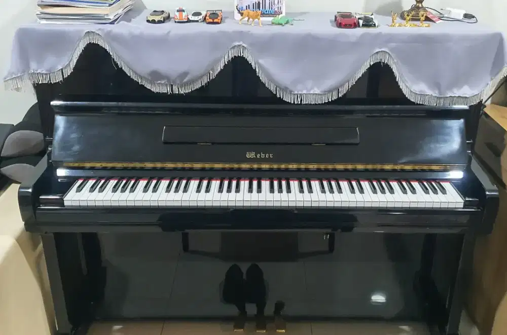 Jual piano weber U1