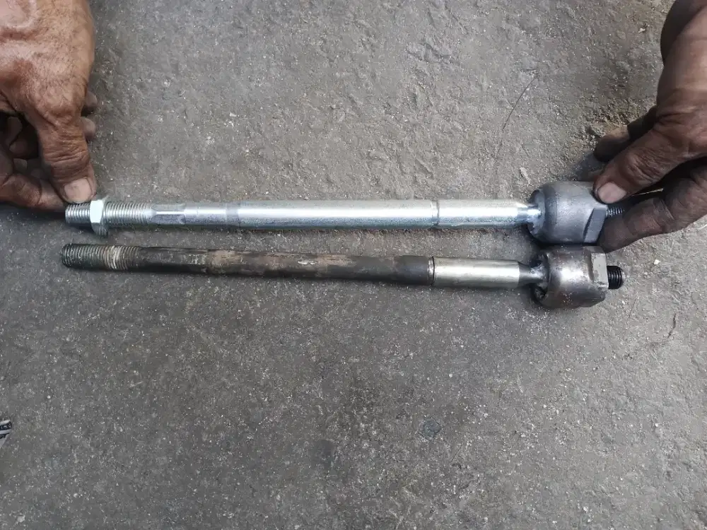 Jual shockbreaker bekas original toyota